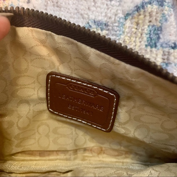 Y2K Coach patchwork wristlet - Picture 3 of 3